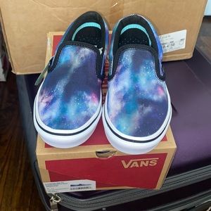 Brand néw KIDS VANS